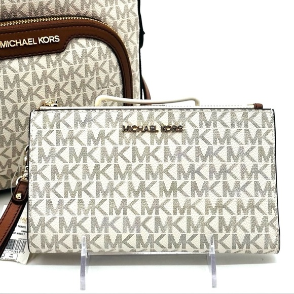 Michael Kors Medium Jaycee Zip Packet Backpack & Double Zip Wallet Wristlet - Picture 12 of 16